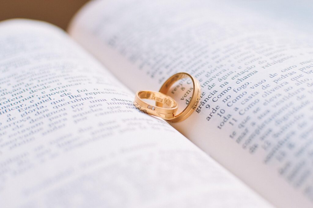 結婚挨拶の手順とマナーを知るためのポイントは？
